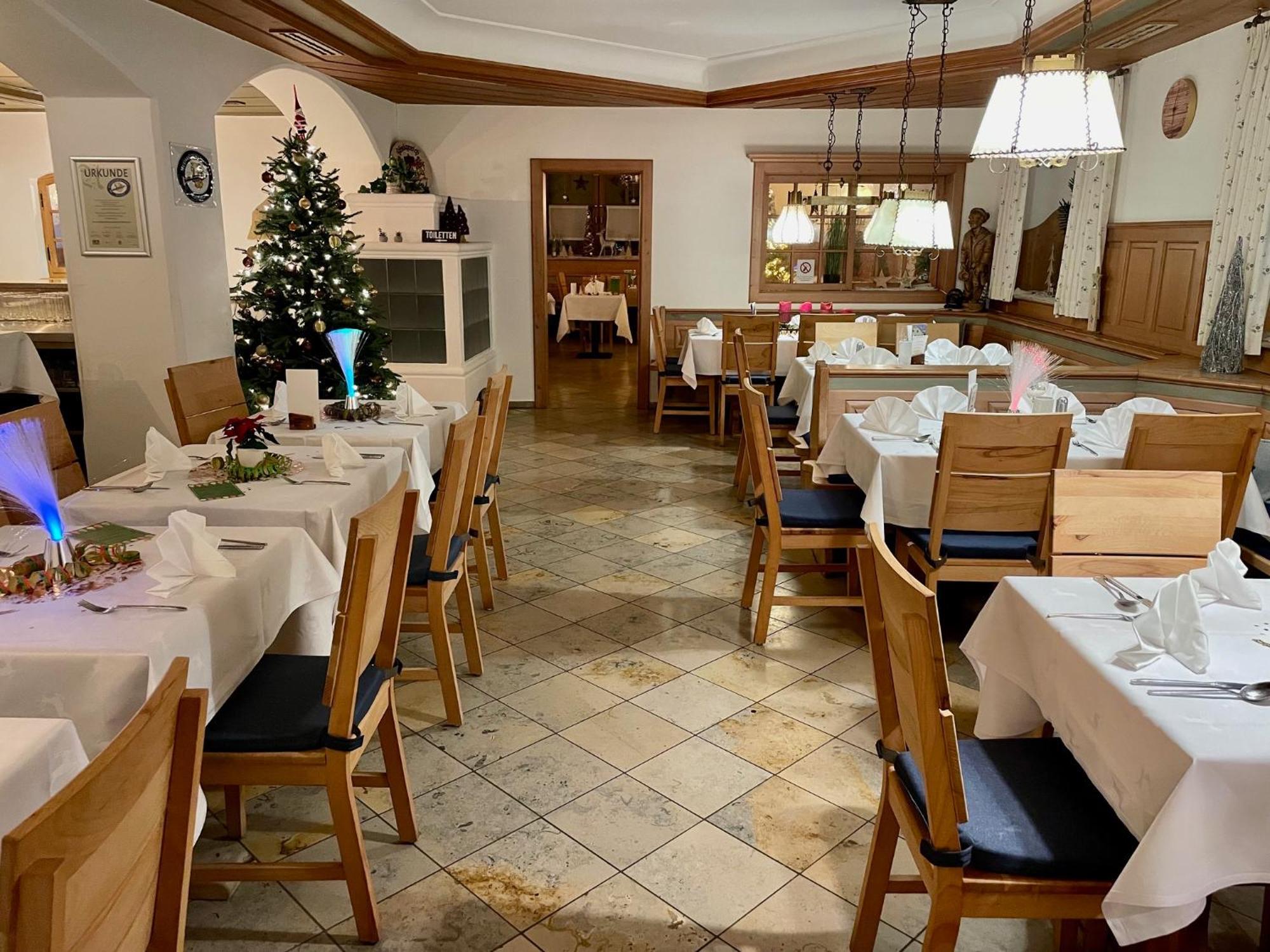 Roemercastell Wirtshaus & Hotel Bohming المظهر الخارجي الصورة